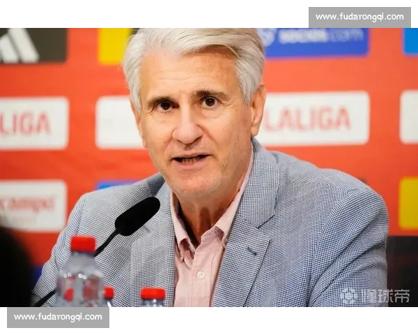 那不勒斯与塞维利亚谈判陷入僵局，胡安卢坚持加盟力促破局